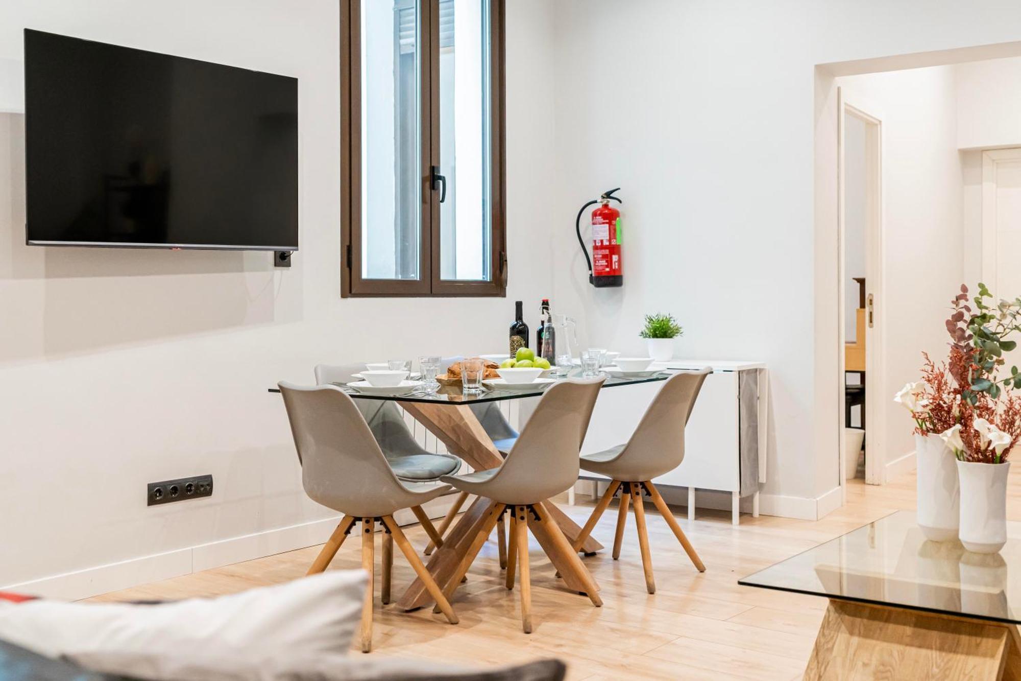 Appartement Atocha3 Superb Location - 4bedrooms 2 Baths *